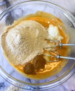 dry ingredients healthy pumpkin muffins