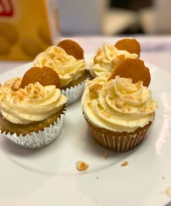 frosted decorated homemade banana pudding cupcakes