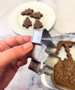 grease your cookie cutter for your Christmas-tree shaped brownies