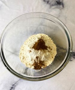 mix dry ingredients easy pumpkin bread nutella filling