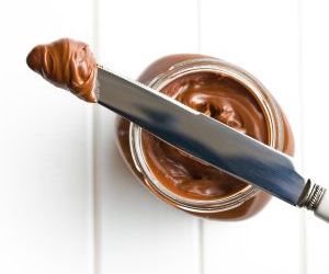 Plain Nutella for filling