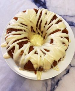 pumpkin spice cake with cream cheese filling