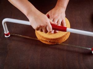 example of a cake leveler for strawberry lemon rectangular layer cake