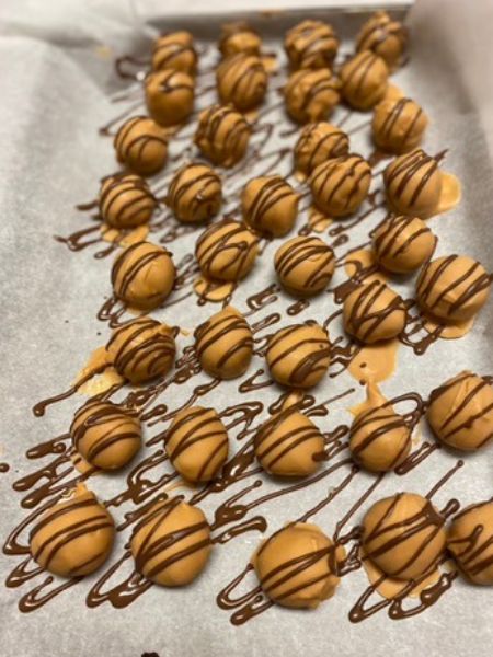 drizzle salted caramel cookie butter truffles