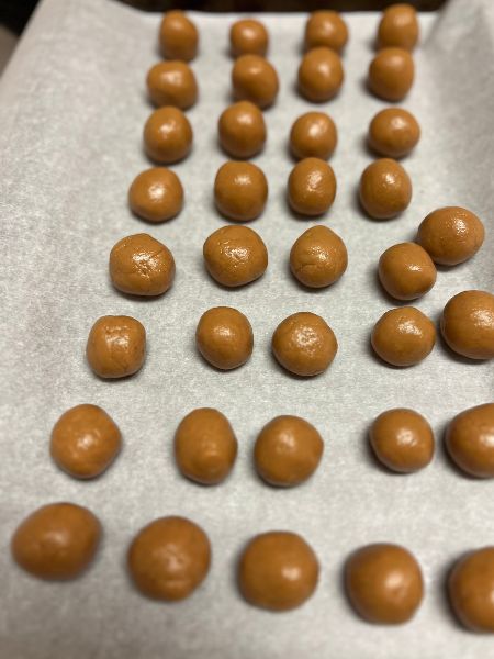 shape salted caramel cookie butter truffles into balls