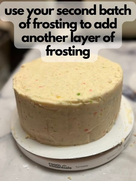 add second layer of frosting after chilling