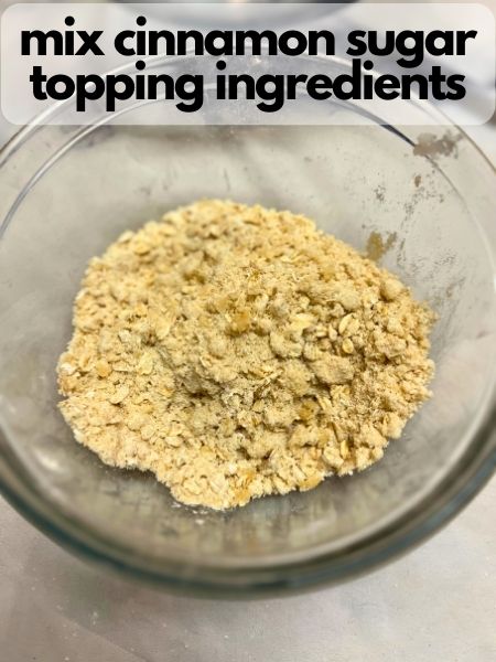 mix cinnamon sugar topping ingredients together