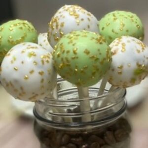 matcha cake pops