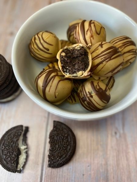 peanut butter Oreo balls