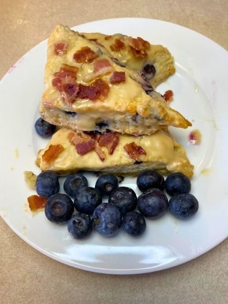 blueberry maple bacon scones