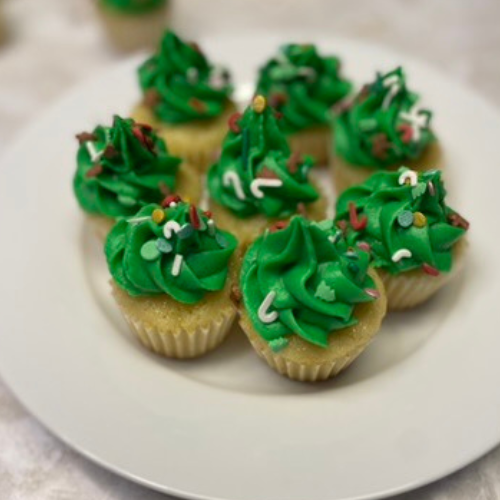 mini Christmas cupcakes