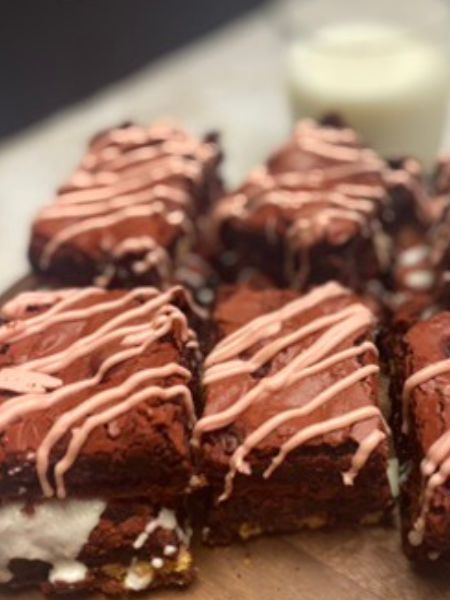 Valentine's day red velvet brownies