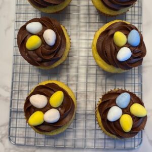 Easter nest cupcakes