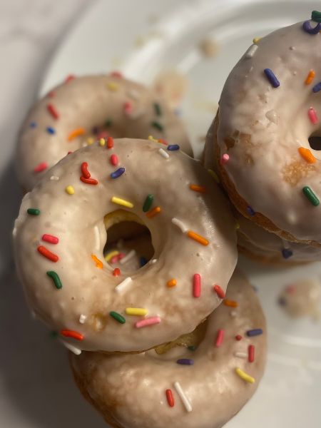 baked donuts with glaze