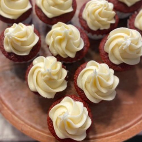 mini red velvet cupcakes feature