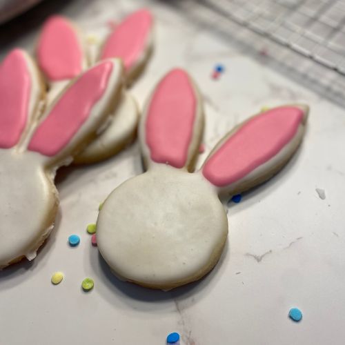 cookies shaped like bunnies