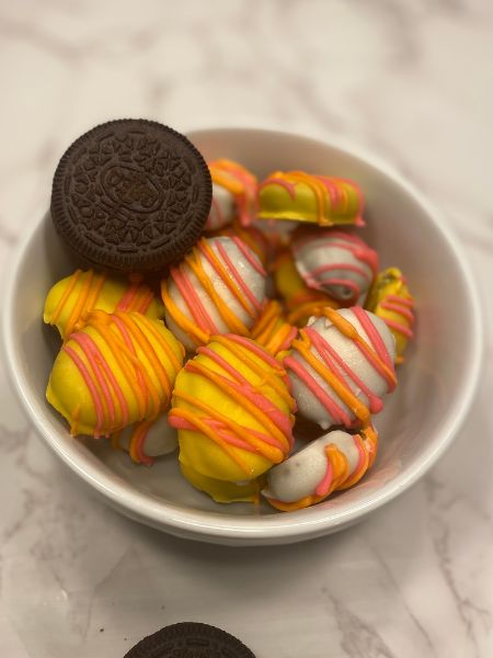 Easter egg Oreo balls