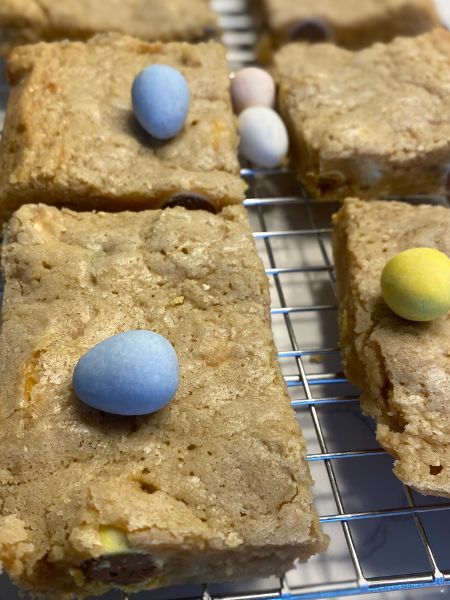 Easter egg blondies on a cooling rack