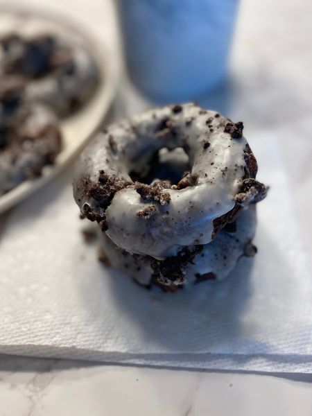 vegan Oreo baked donuts