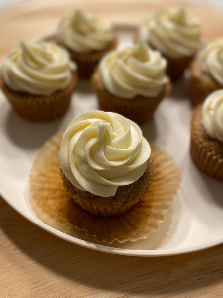 carrot cake cupcakes