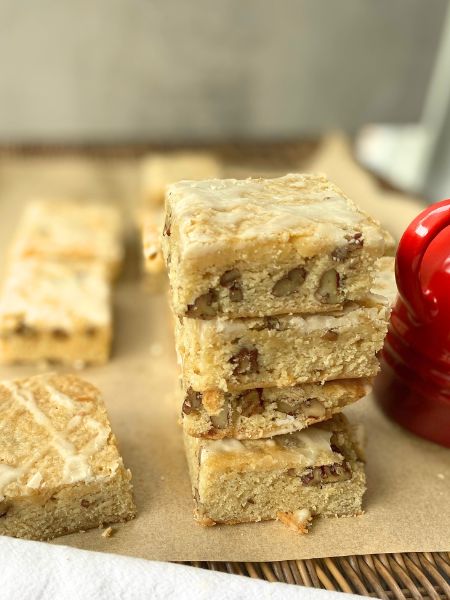 maple pecan blondies
