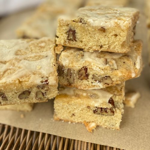 maple pecan blondies stacked