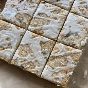 maple pecan blondies sliced