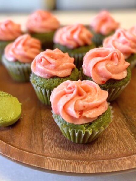 mini matcha cupcakes strawberry frosting