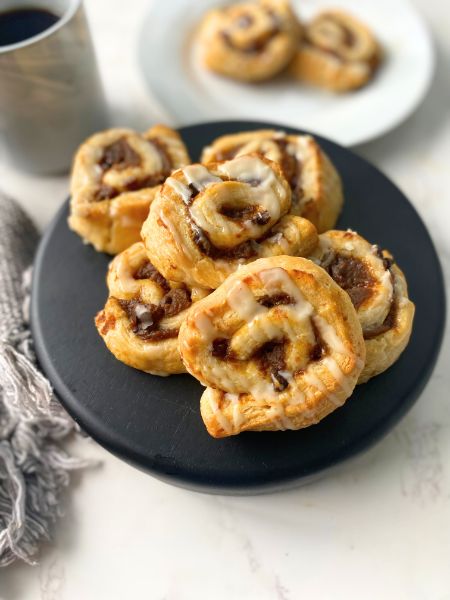 pumpkin breakfast pinwheels