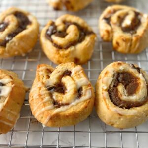 pumpkin breakfast pinwheels