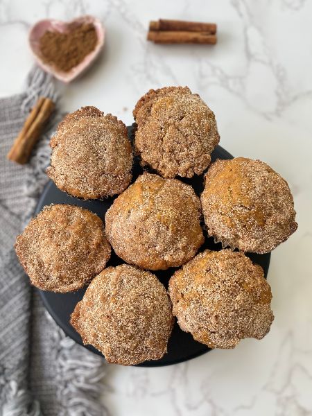 pumpkin snickerdoodle muffins
