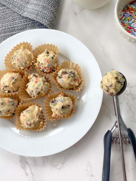chocolate chip sprinkle cookie dough