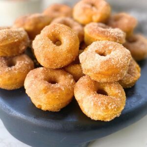 mini pumpkin cinnamon sugar donuts