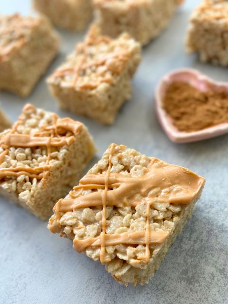 pumpkin spice rice krispie treats
