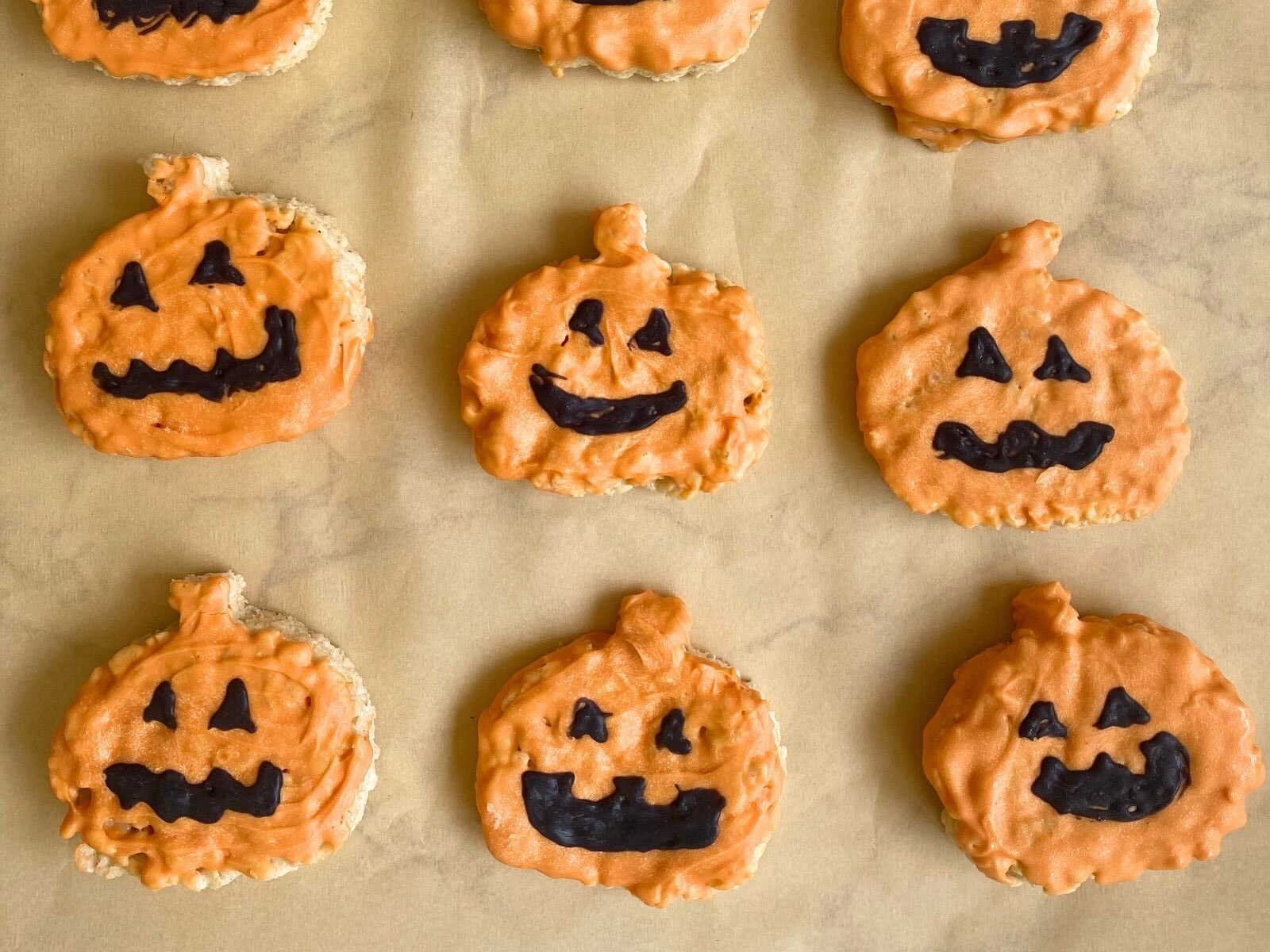 jack o lantern rice krispie treats