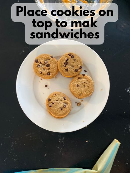 chocolate chip sandwich cookies