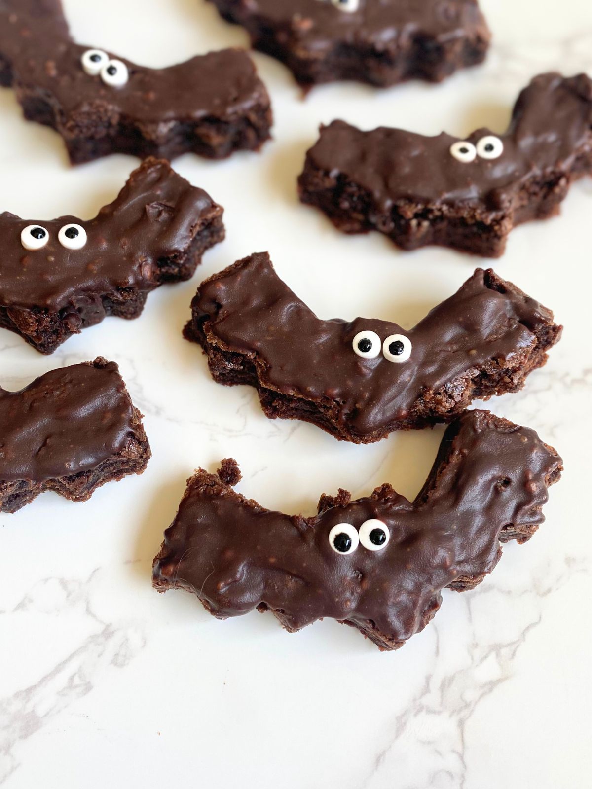 decorated bat brownies