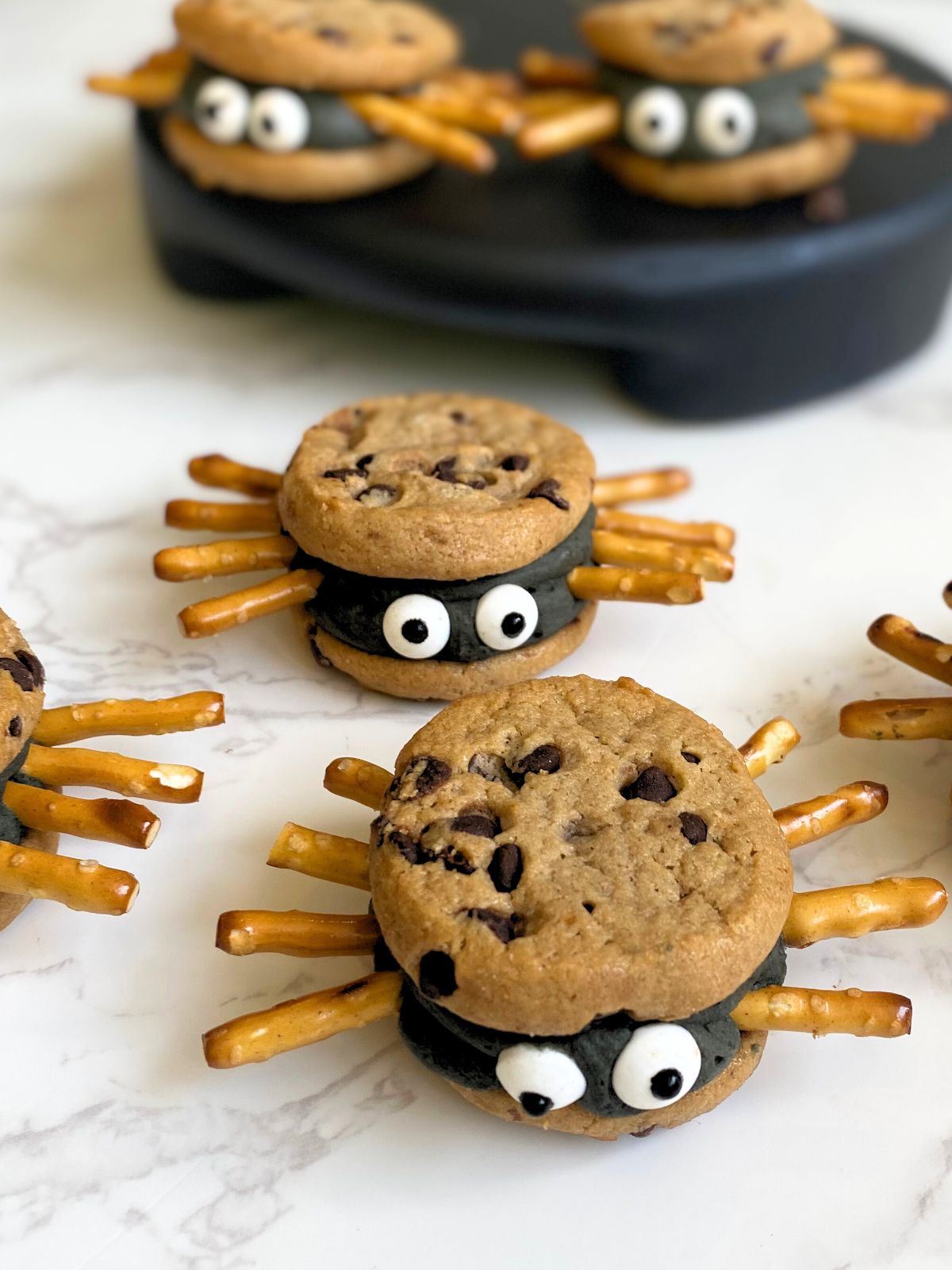 spider sandwich cookies