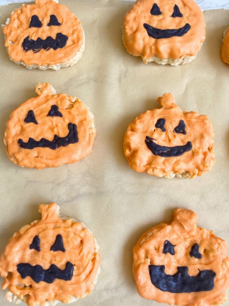jack-o-lantern rice krispie treats