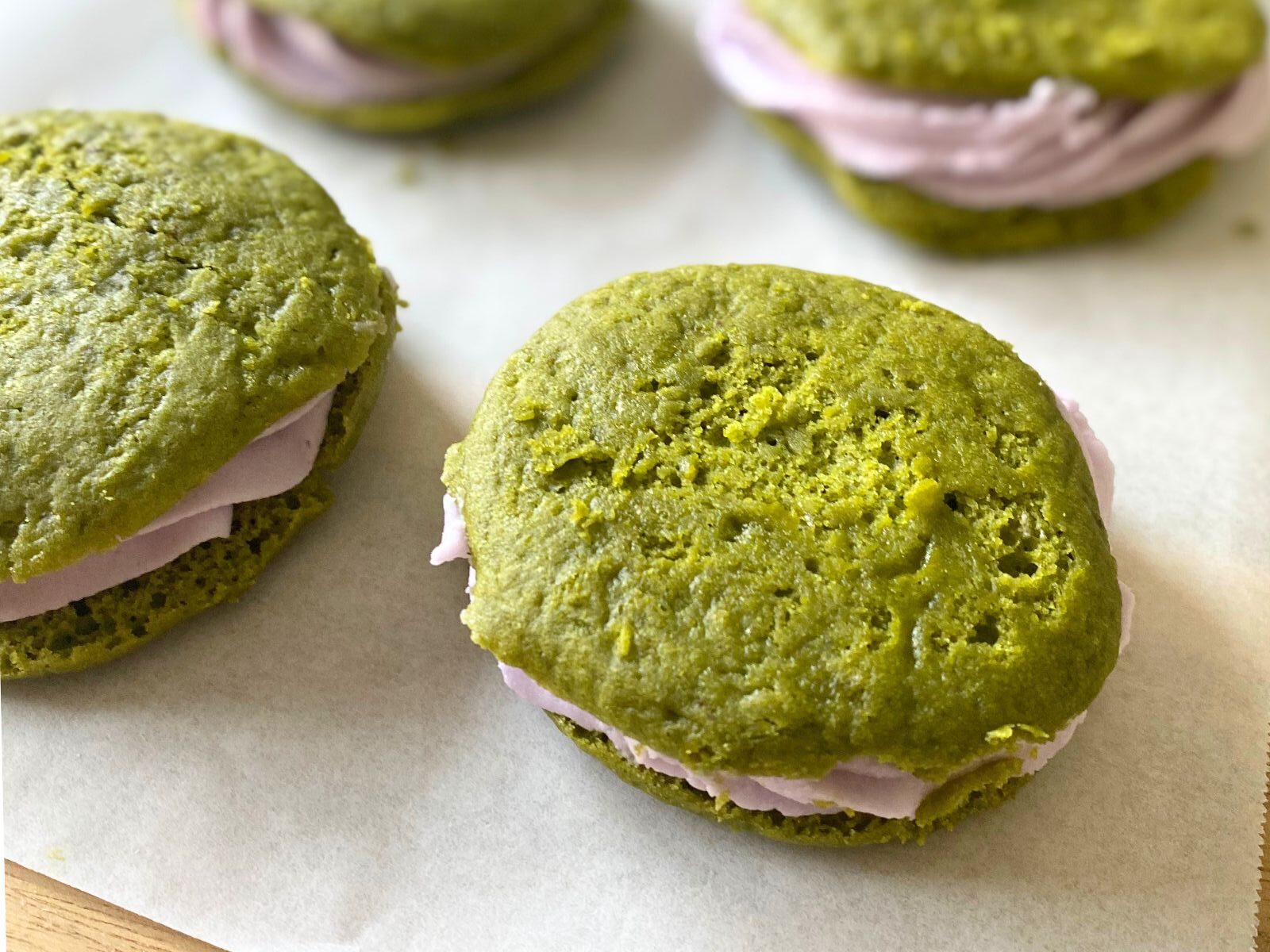 matcha whoopie pies with lavender buttercream