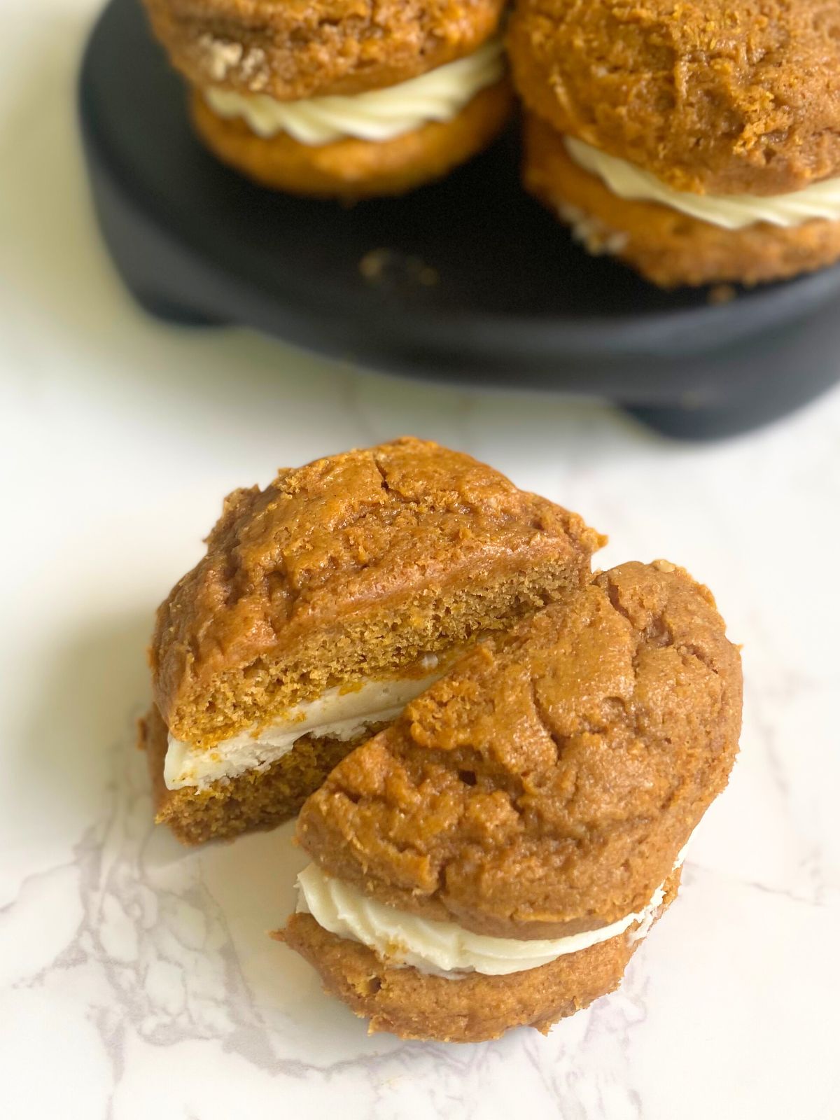 pumpkin whoopie pies