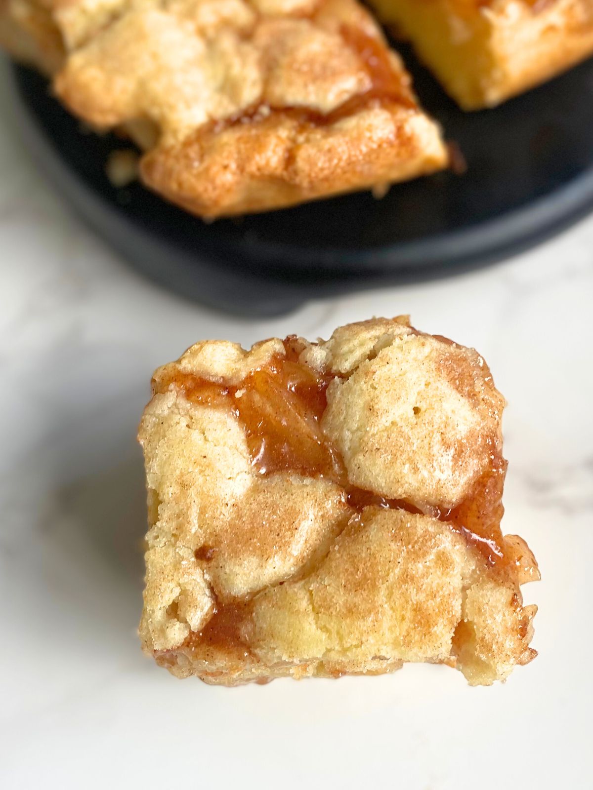 apple pie sugar cookie bars