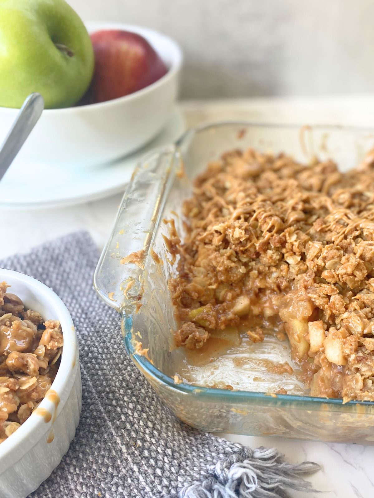 biscoff apple crumble