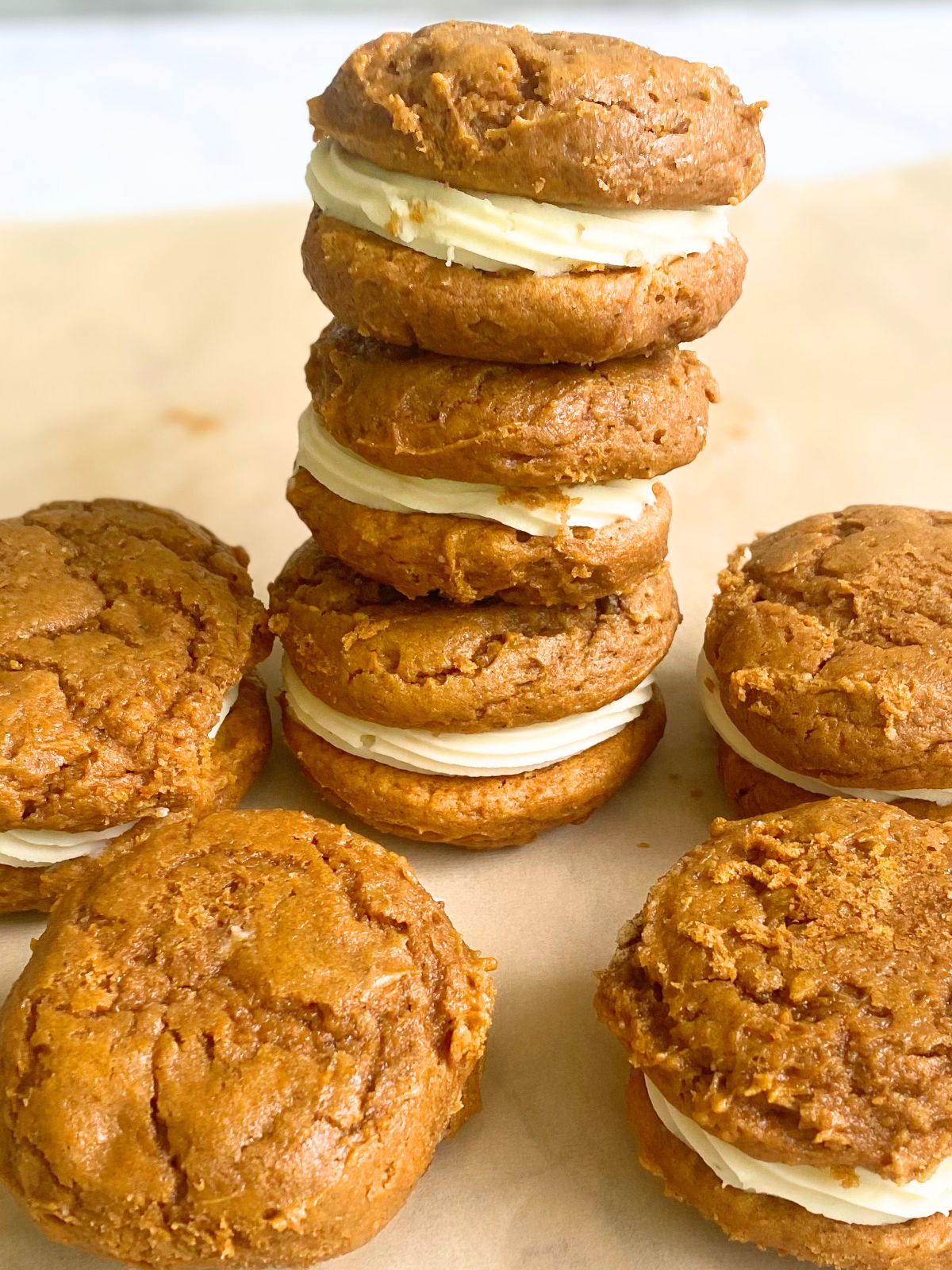 pumpkin whoopie pies