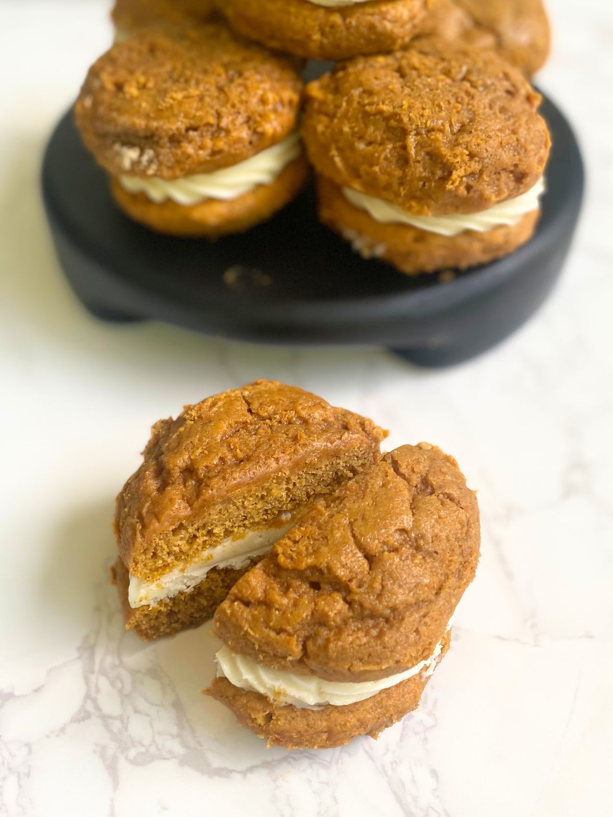 pumpkin whoopie pies