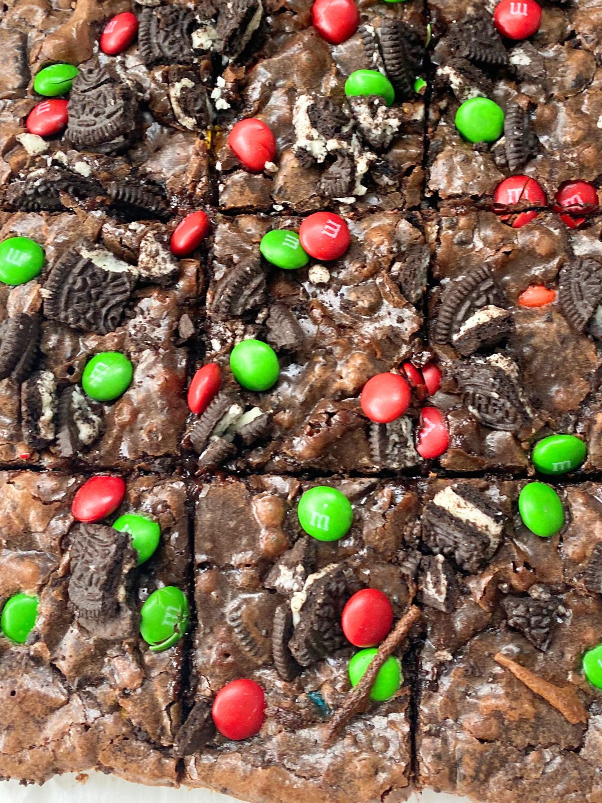 Christmas oreo brownies