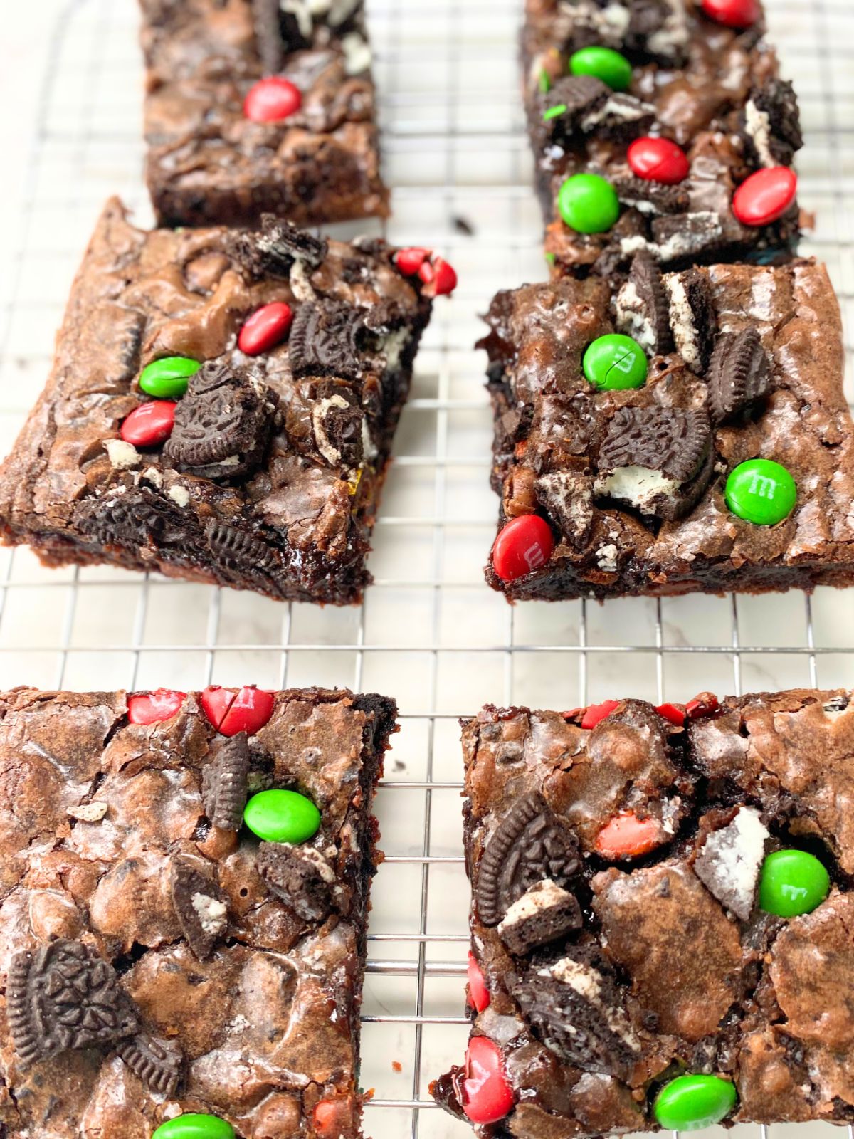 Christmas oreo brownies