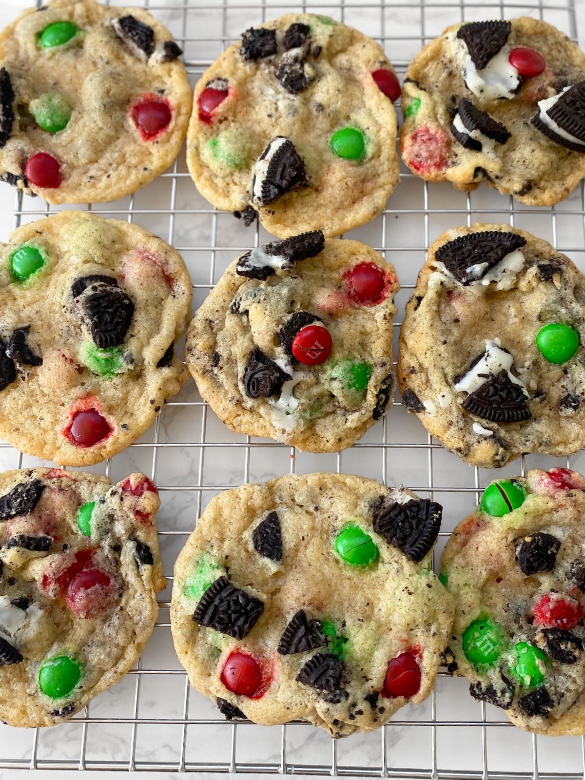 Christmas Oreo cookies