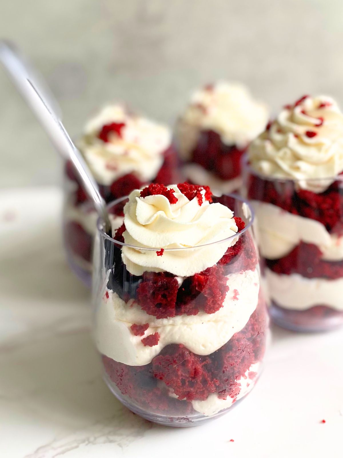 red velvet cheesecake parfaits