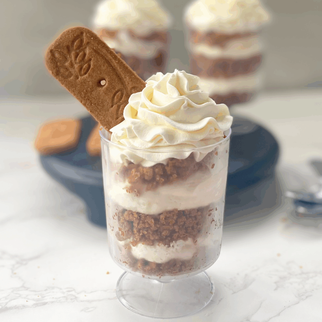 biscoff cheesecake parfaits